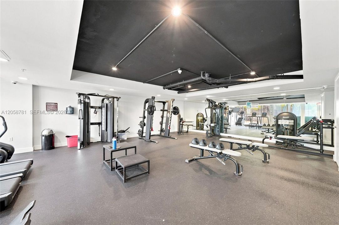 Active With Contract: $375,000 (2 beds, 2 baths, 1087 Square Feet)
