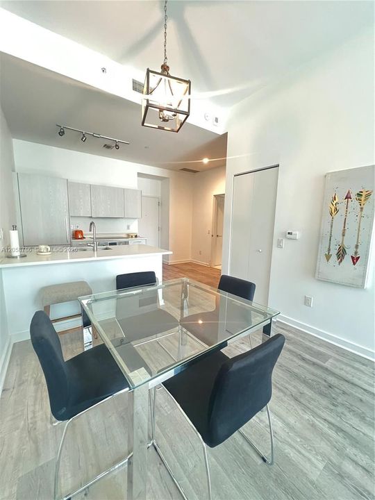 В аренду: $2,990 (1 спален, 1 ванн, 622 Квадратных фут)