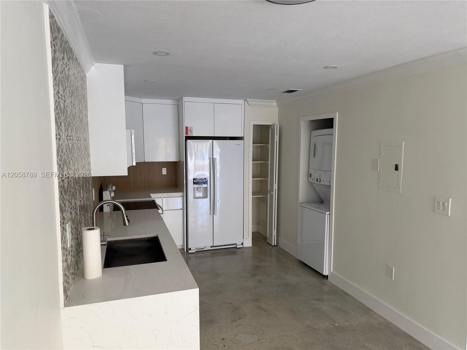 En Venta: $339,997 (2 camas, 2 baños, 1000 Pies cuadrados)