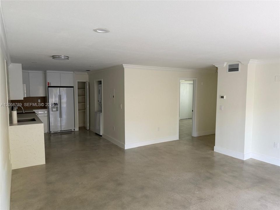 En Venta: $339,997 (2 camas, 2 baños, 1000 Pies cuadrados)
