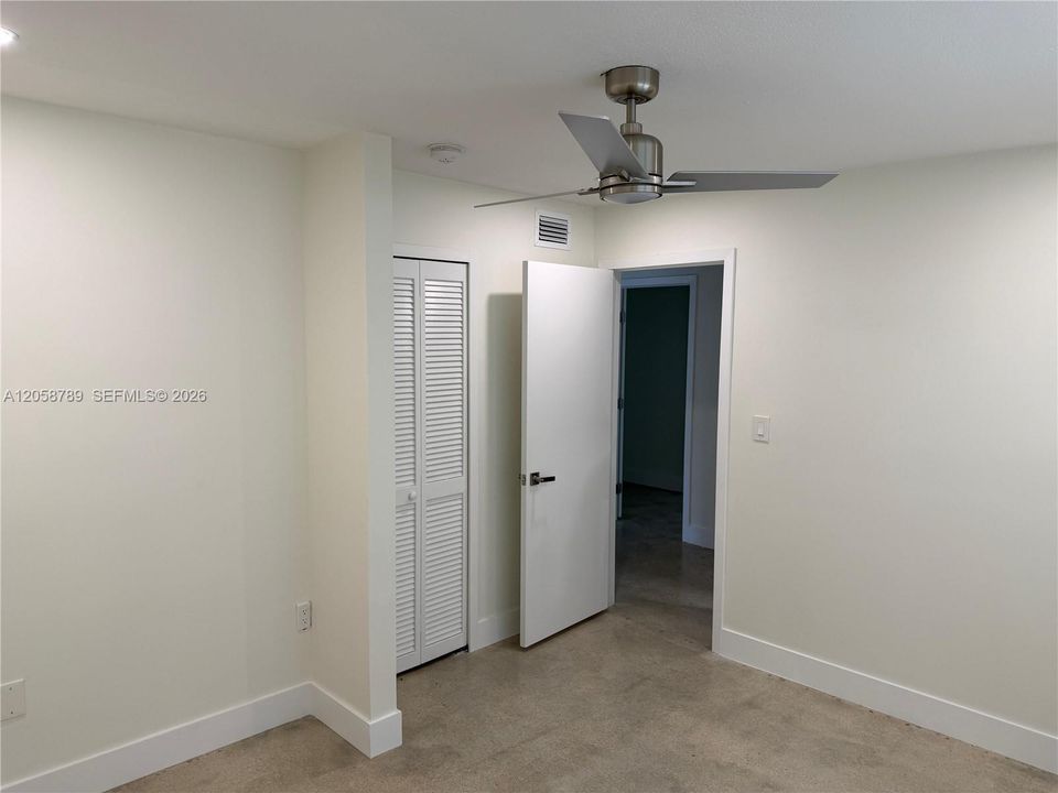 En Venta: $339,997 (2 camas, 2 baños, 1000 Pies cuadrados)
