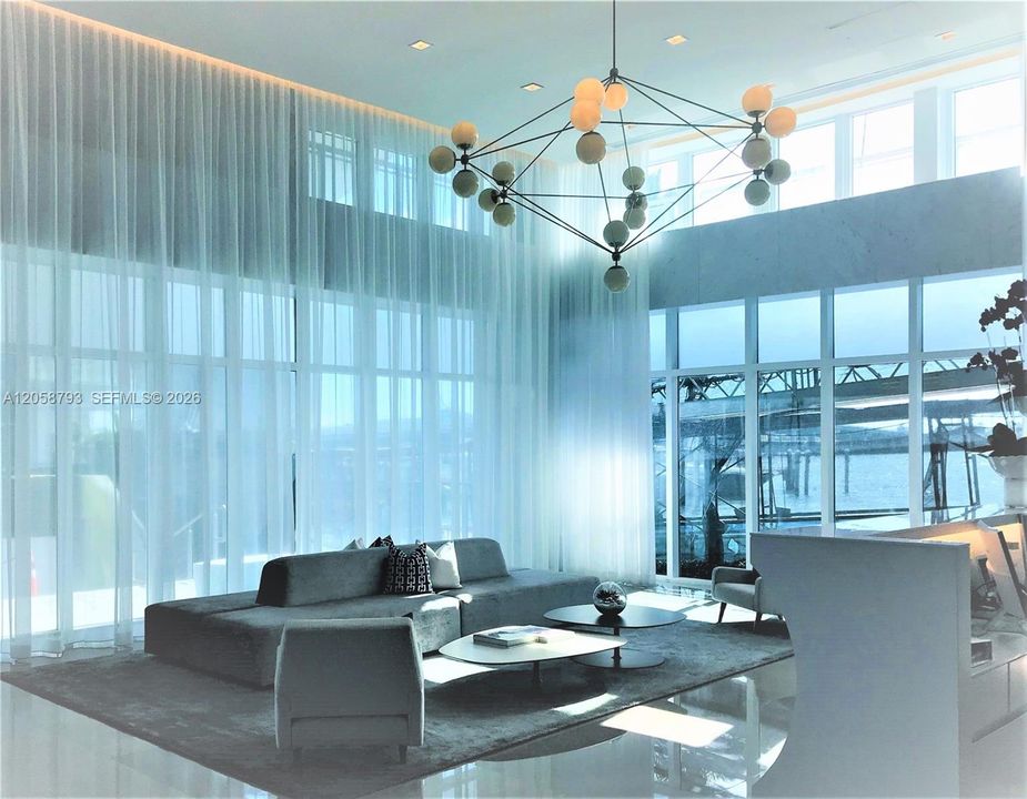 For Rent: $5,500 (1 beds, 1 baths, 777 Square Feet)