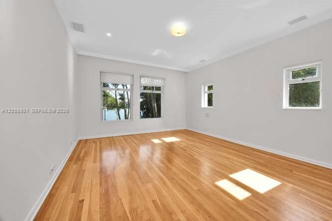 В аренду: $31,500 (4 спален, 5 ванн, 3202 Квадратных фут)