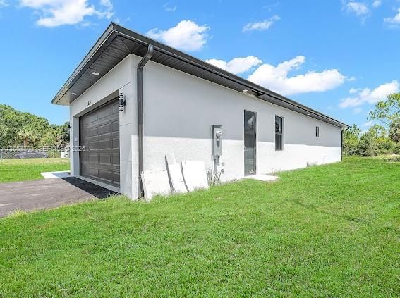На продажу: $595,000 (3 спален, 2 ванн, 2004 Квадратных фут)
