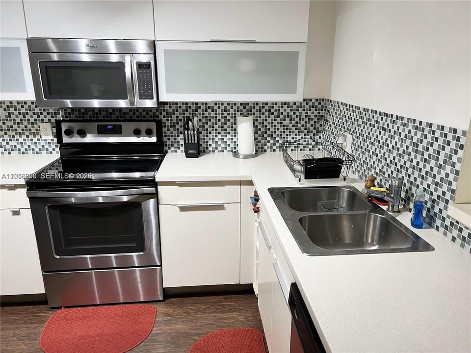 En Venta: $117,000 (2 camas, 2 baños, 1085 Pies cuadrados)