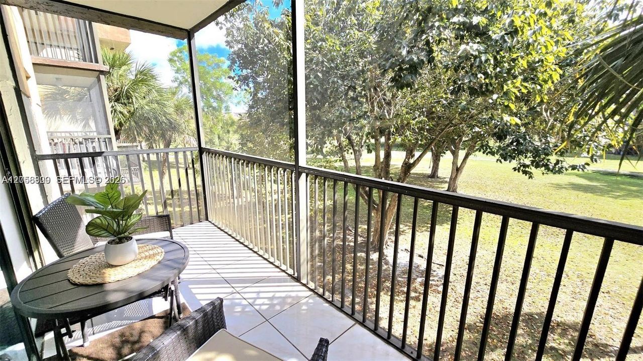 En Venta: $117,000 (2 camas, 2 baños, 1085 Pies cuadrados)