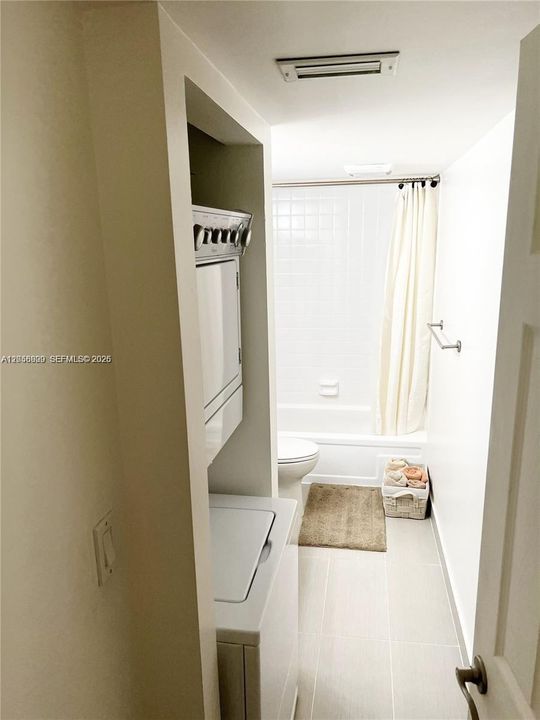 En Venta: $117,000 (2 camas, 2 baños, 1085 Pies cuadrados)