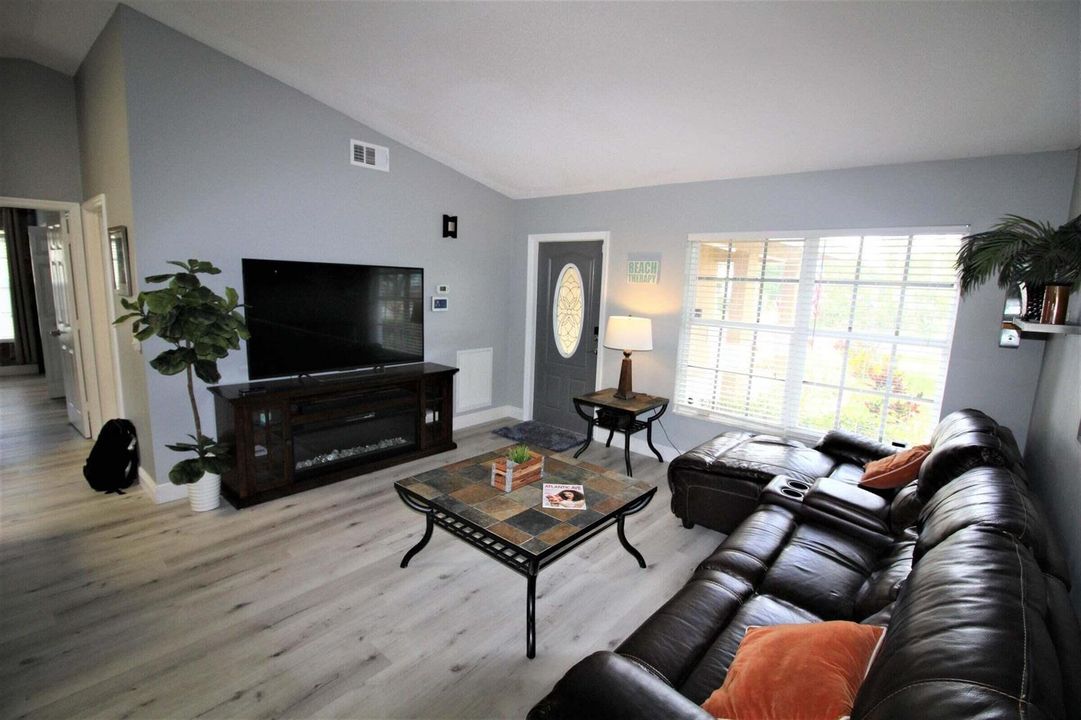 147 living room 2