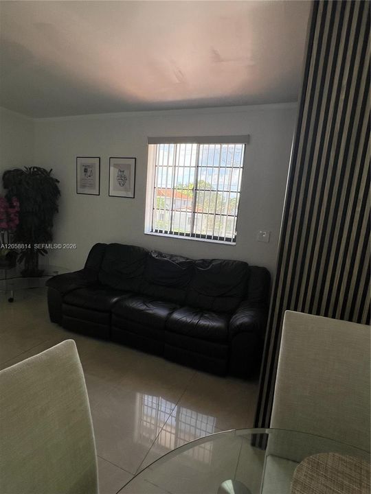 En Renta: $2,880 (2 camas, 1 baños, 1775 Pies cuadrados)