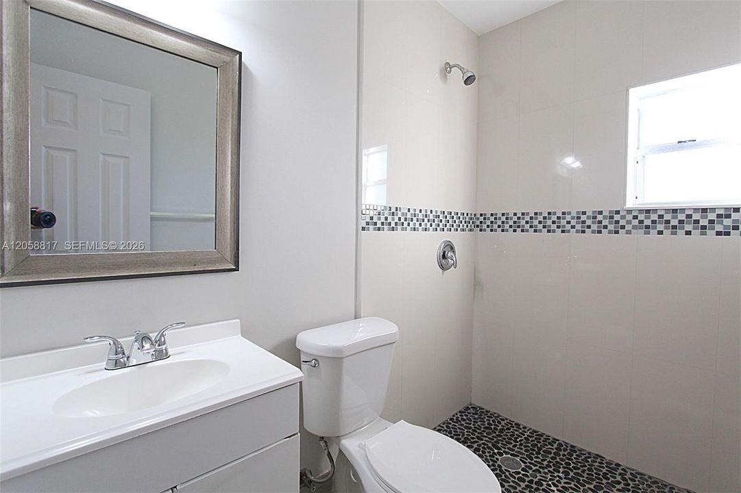 В аренду: $2,900 (3 спален, 2 ванн, 1085 Квадратных фут)