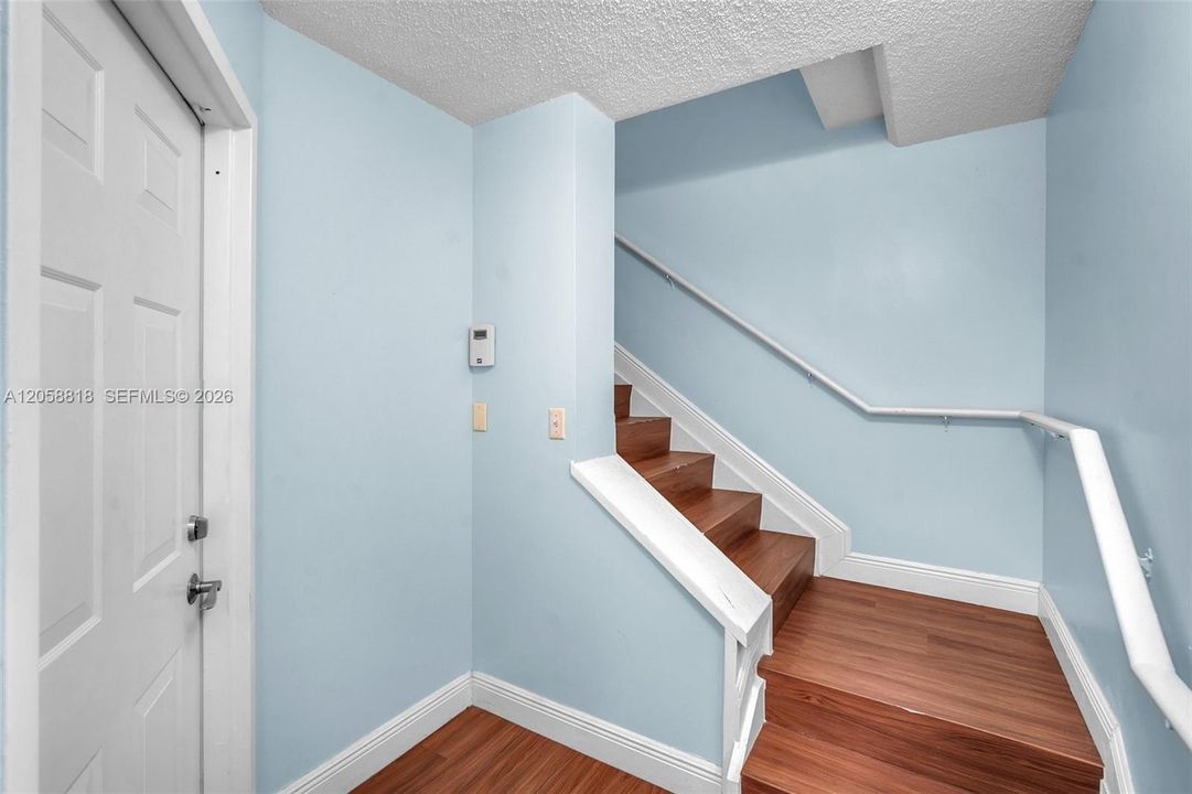 For Rent: $3,600 (2 beds, 2 baths, 1316 Square Feet)