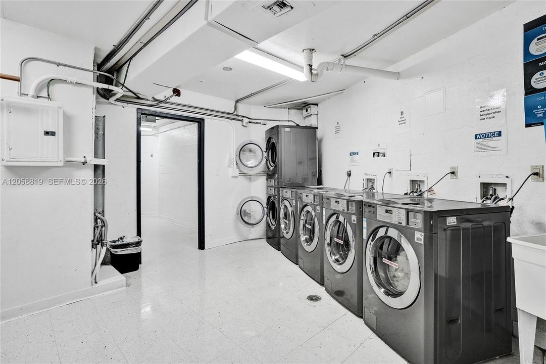 В аренду: $2,900 (2 спален, 2 ванн, 1357 Квадратных фут)