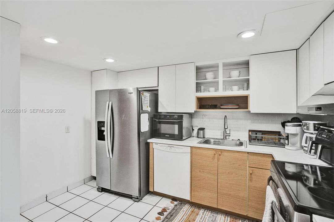 В аренду: $2,900 (2 спален, 2 ванн, 1357 Квадратных фут)
