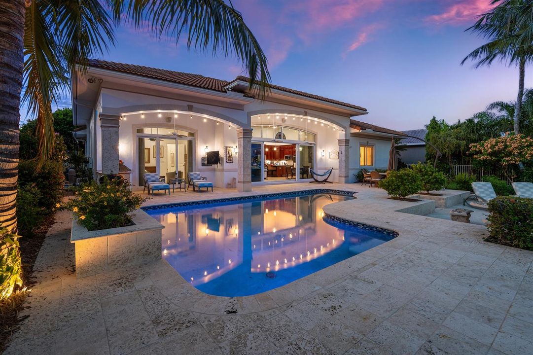POOL_TO_REAR_RIGHT_SUNSET