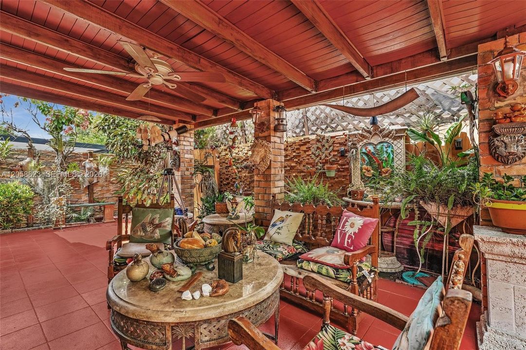 На продажу: $530,000 (3 спален, 2 ванн, 1340 Квадратных фут)