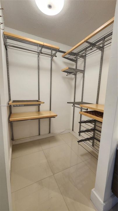 В аренду: $2,250 (2 спален, 2 ванн, 936 Квадратных фут)