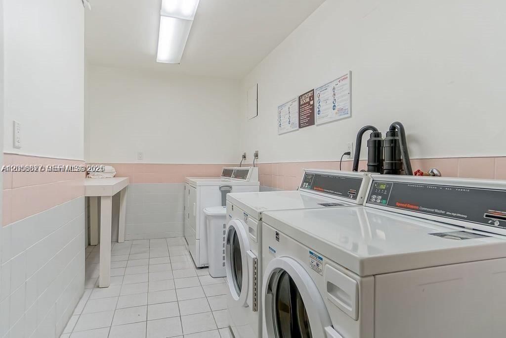 COMMUNITY LAUNDRY