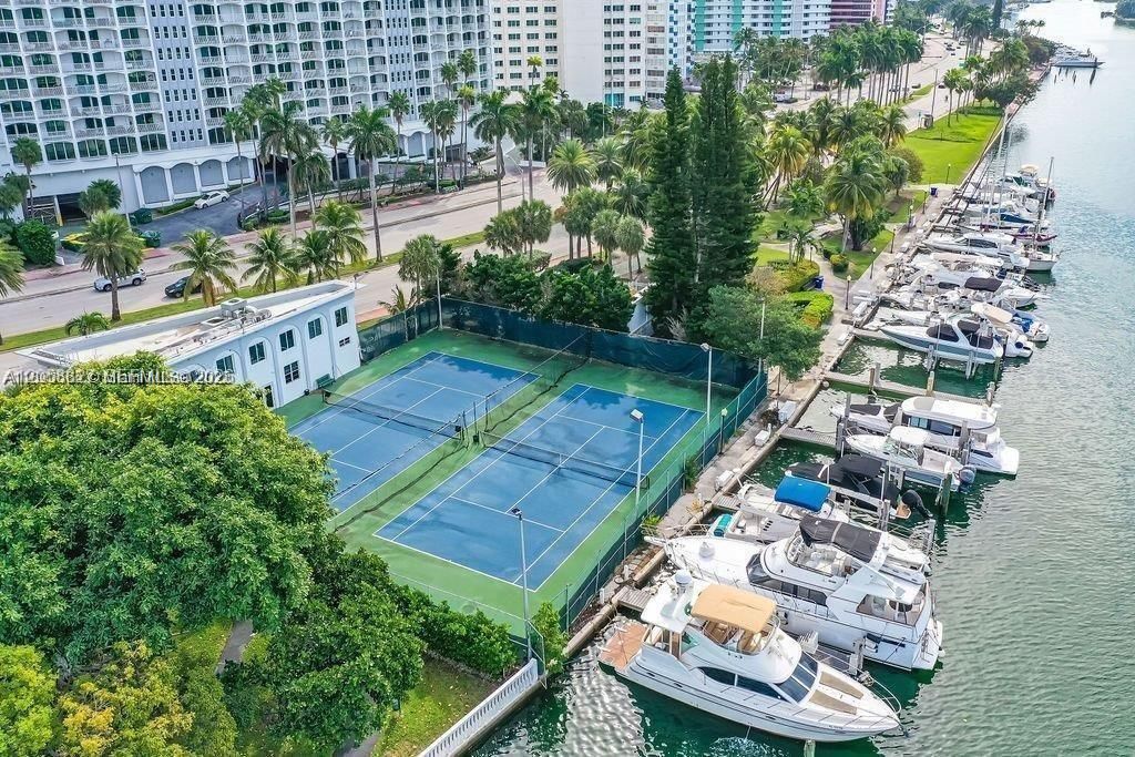 MARINA