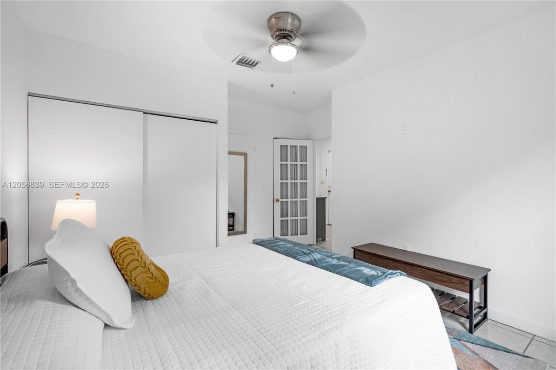 В аренду: $3,500 (3 спален, 2 ванн, 2180 Квадратных фут)
