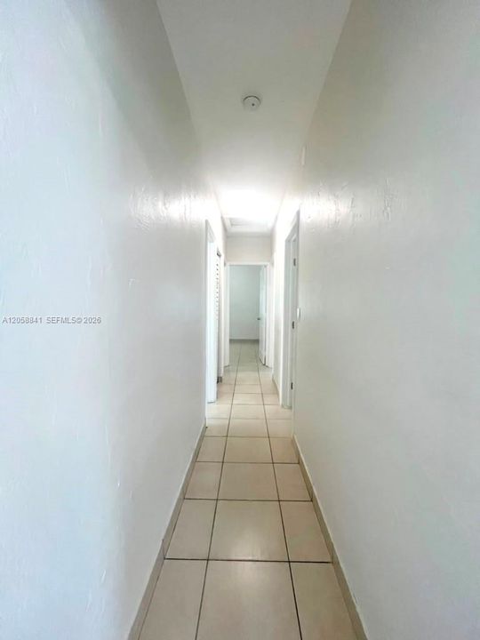 En Renta: $2,895 (3 camas, 1 baños, 1316 Pies cuadrados)