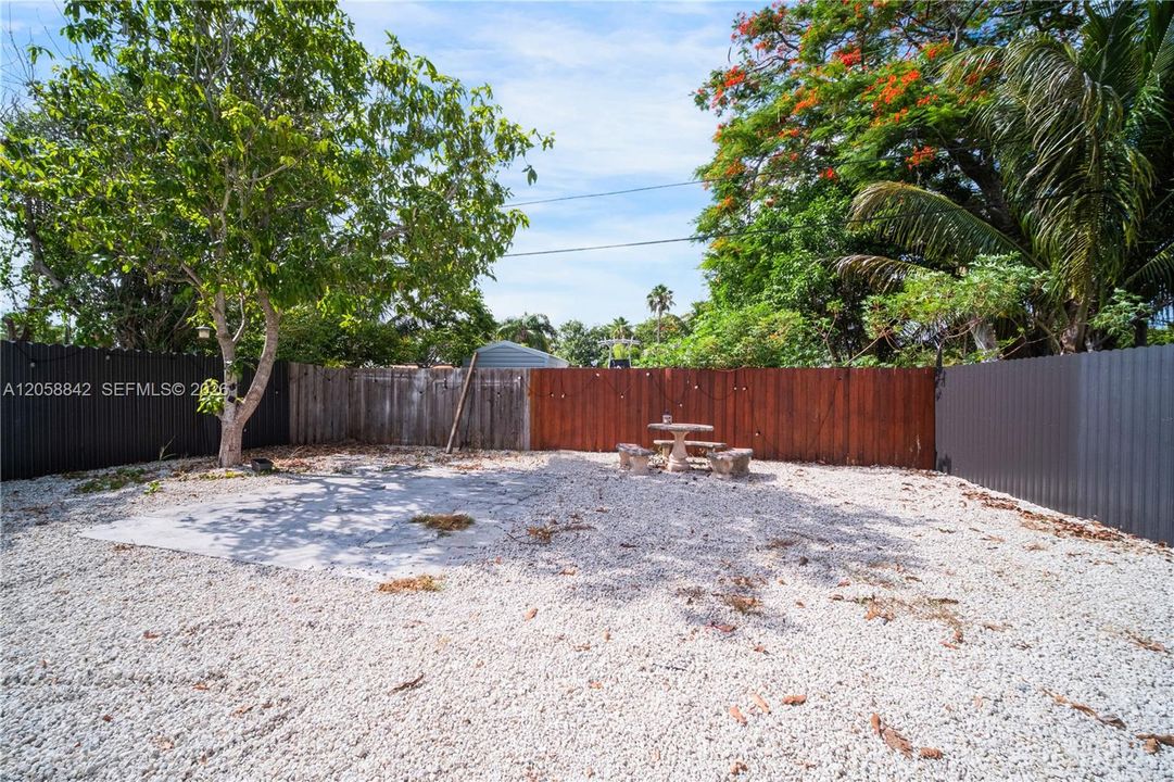 En Venta: $600,000 (3 camas, 2 baños, 1385 Pies cuadrados)