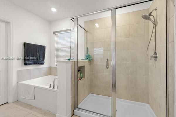 На продажу: $699,999 (5 спален, 4 ванн, 2944 Квадратных фут)