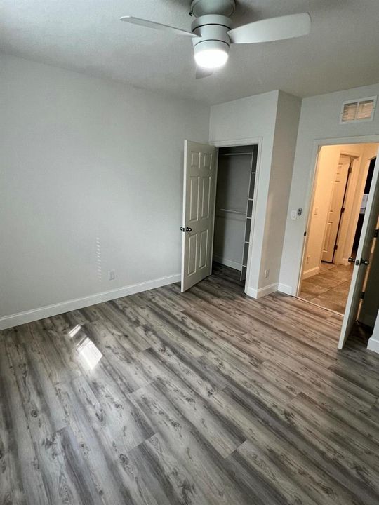 bedroom 4 closet