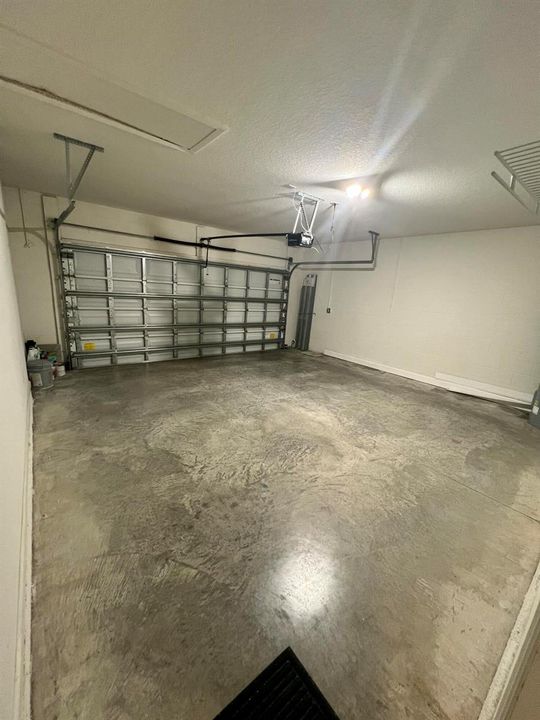 doble car garage