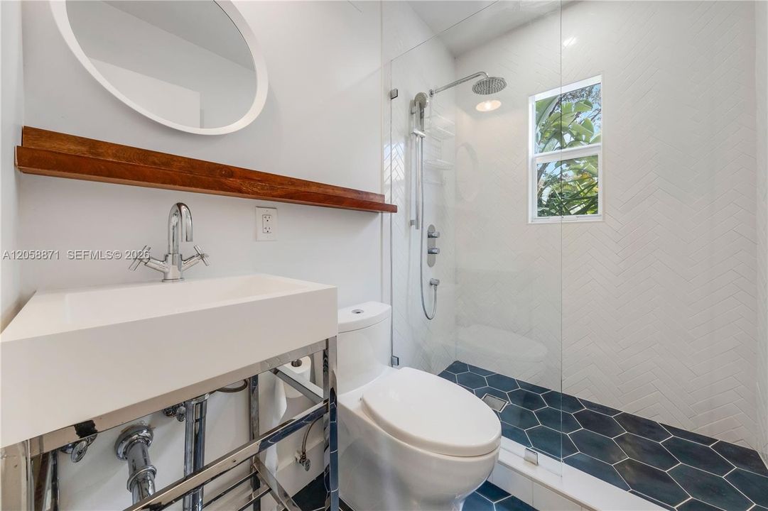В аренду: $6,300 (3 спален, 3 ванн, 1894 Квадратных фут)