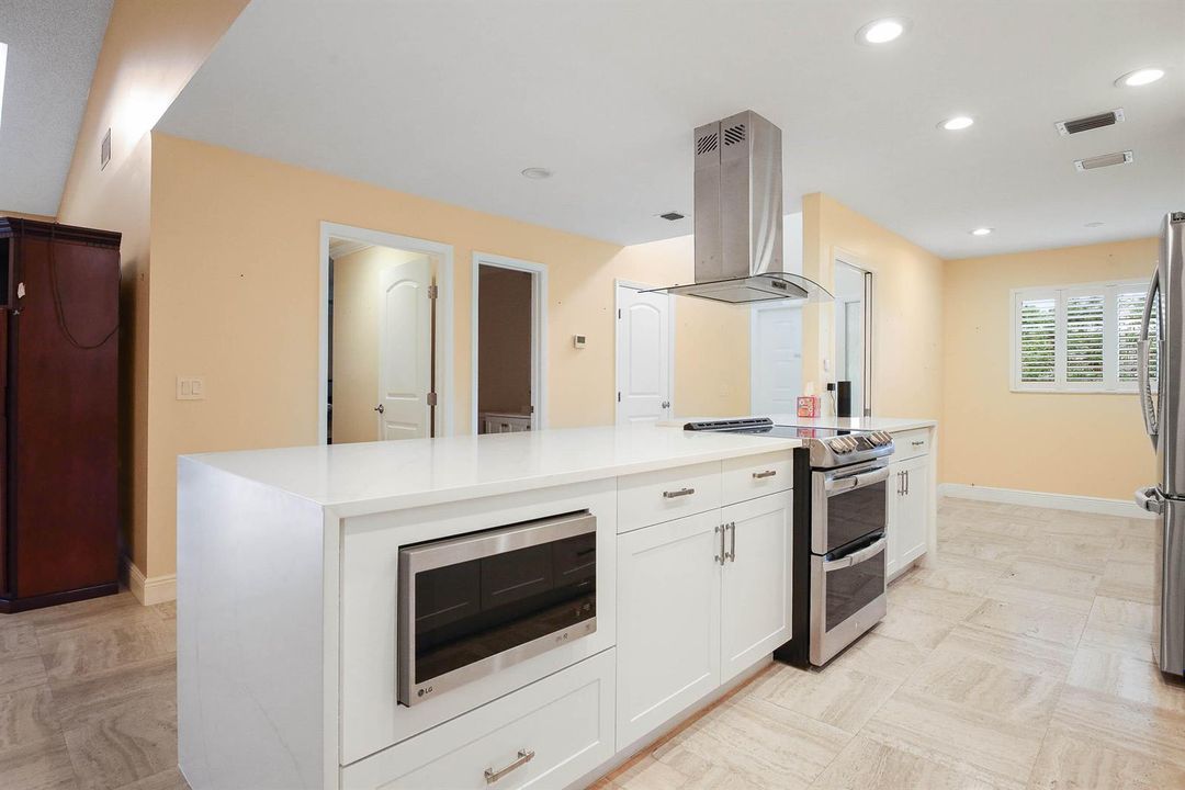 6845 Fountains Circle (16)