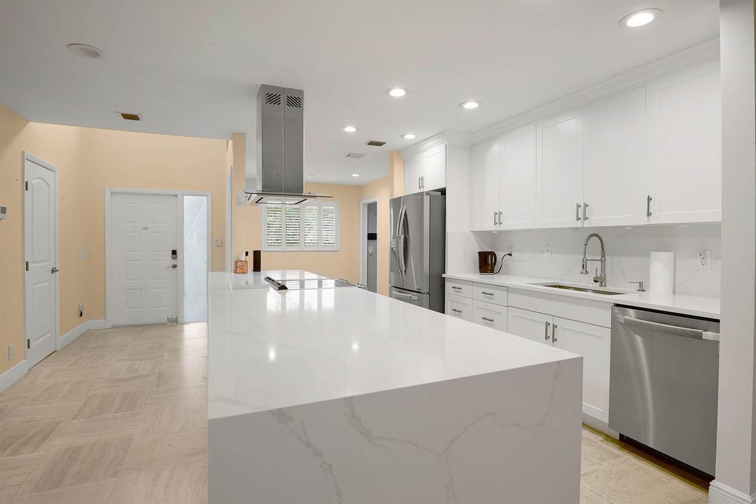 6845 Fountains Circle (12)