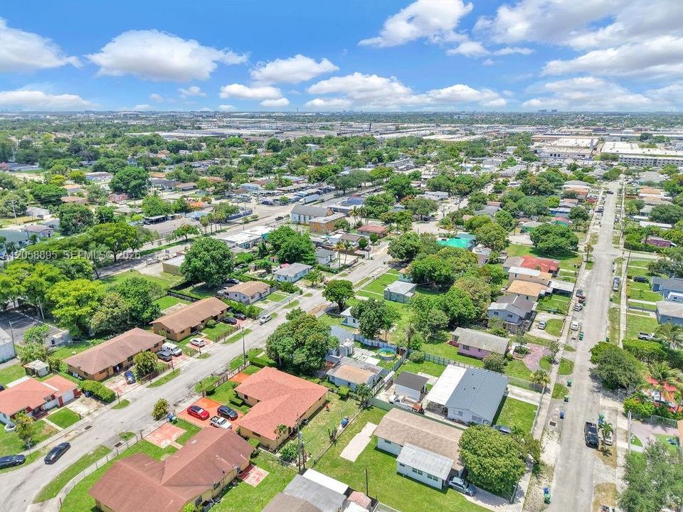 For Sale: $655,000 (0 beds, 0 baths, 1608 Square Feet)