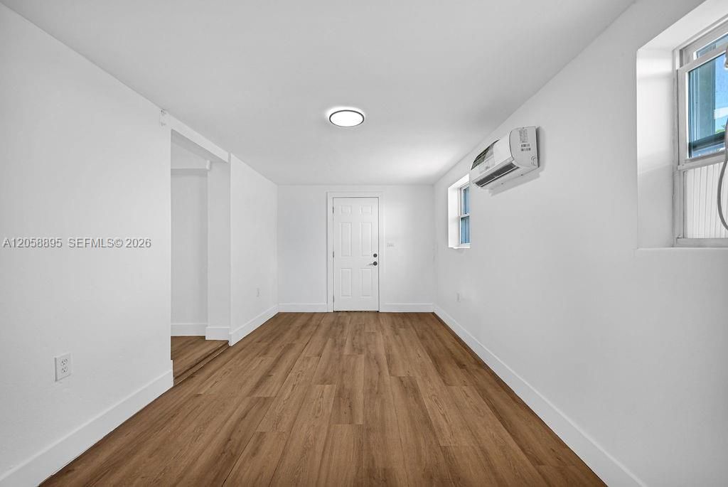 For Sale: $655,000 (0 beds, 0 baths, 1608 Square Feet)