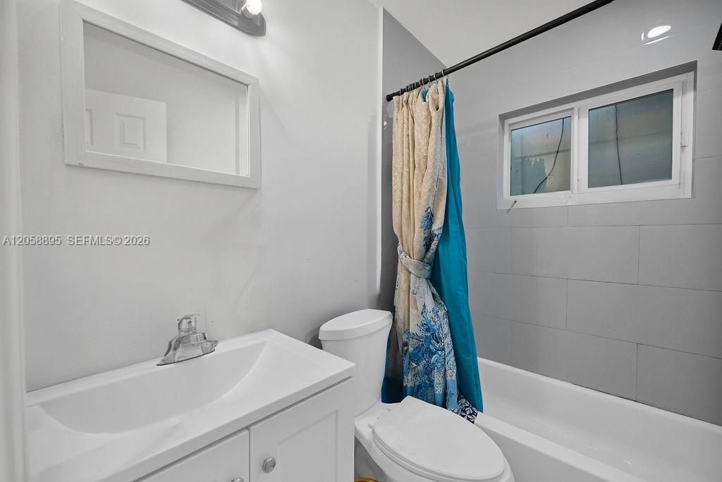 For Sale: $655,000 (0 beds, 0 baths, 1608 Square Feet)