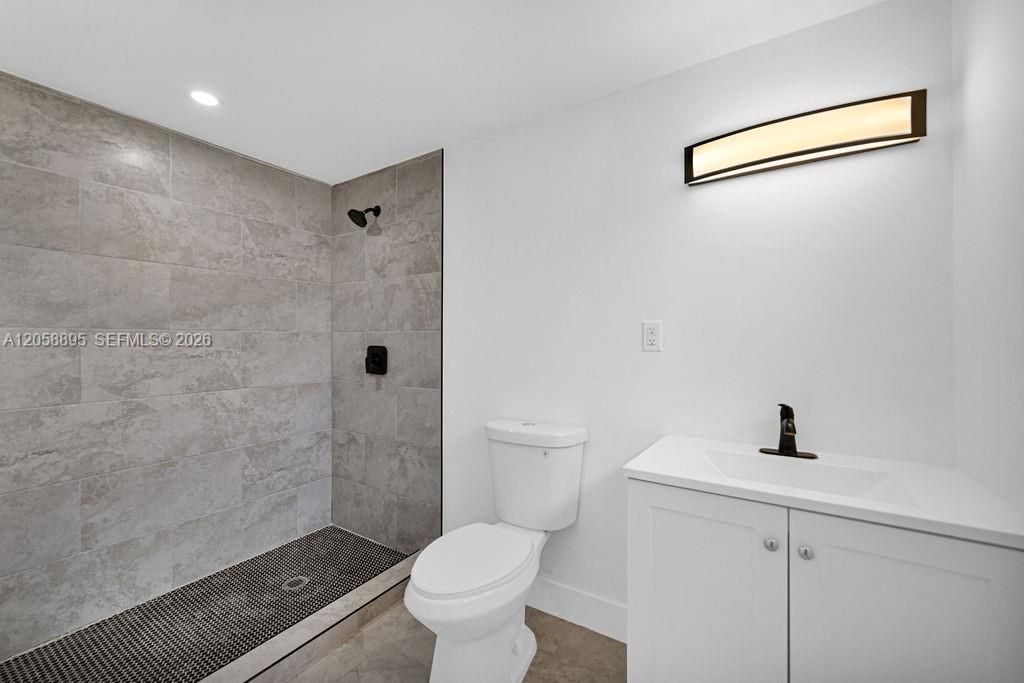For Sale: $655,000 (0 beds, 0 baths, 1608 Square Feet)