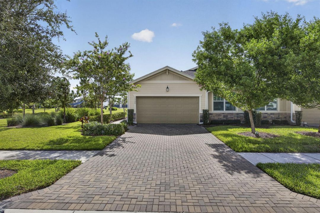 1-web-or-mls-BS1A4784