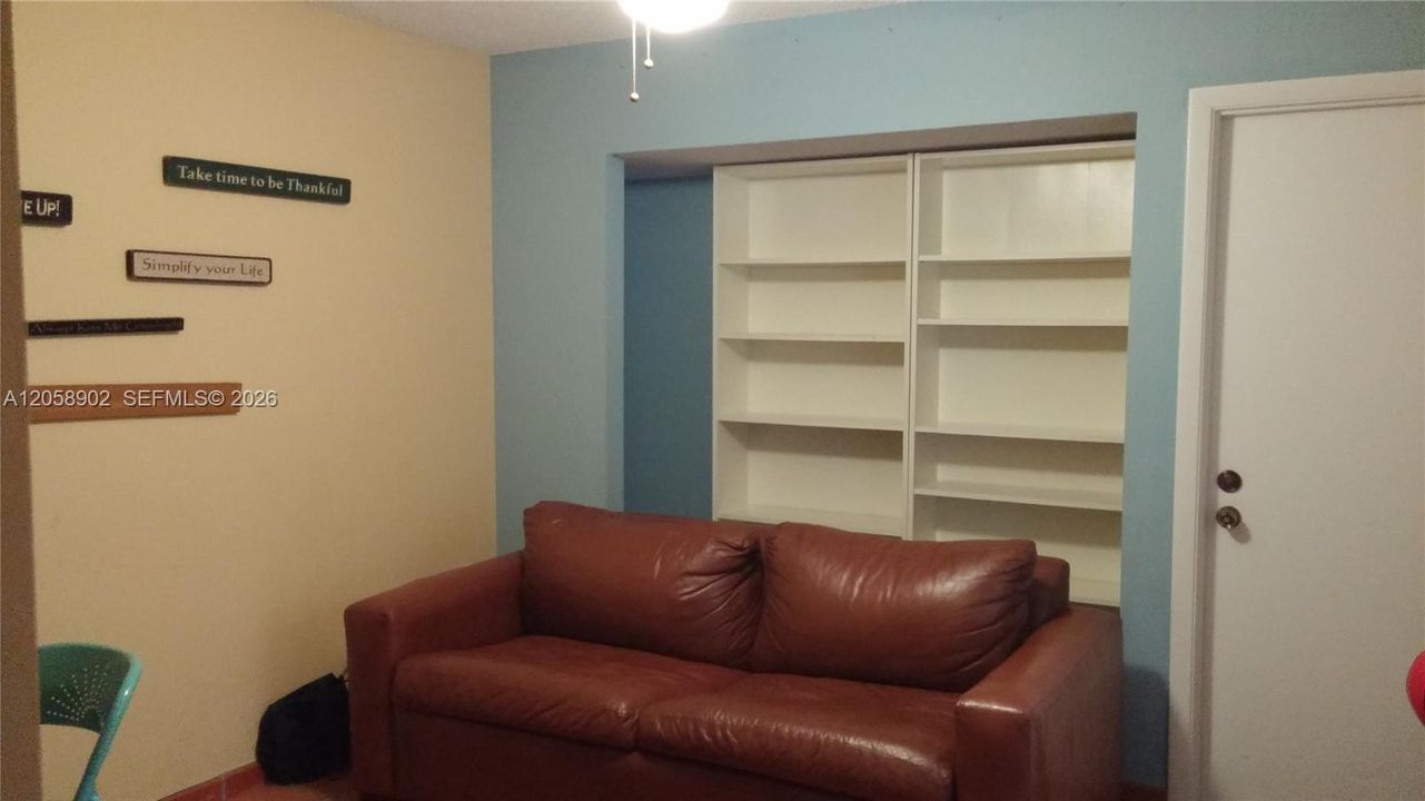 В аренду: $3,850 (4 спален, 3 ванн, 1712 Квадратных фут)