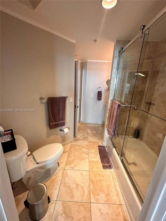 В аренду: $3,600 (2 спален, 2 ванн, 1223 Квадратных фут)