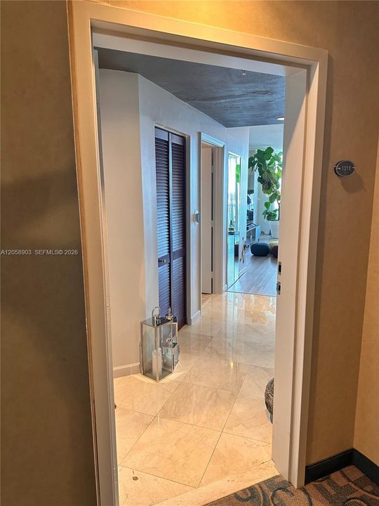 В аренду: $3,600 (2 спален, 2 ванн, 1223 Квадратных фут)