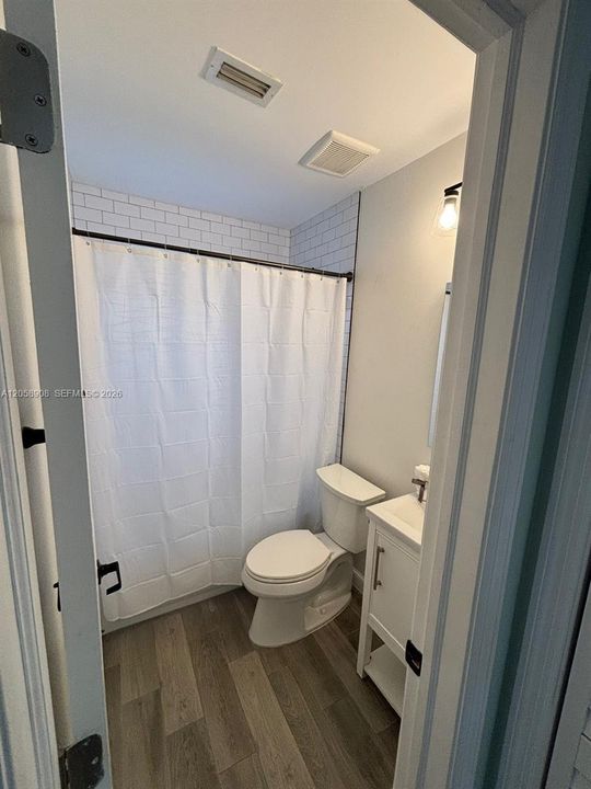 En Renta: $3,200 (2 camas, 2 baños, 1000 Pies cuadrados)