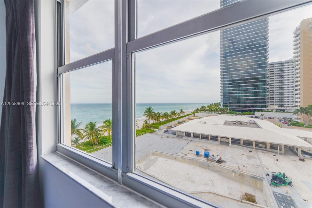 For Rent: $4,200 (3 beds, 2 baths, 1740 Square Feet)