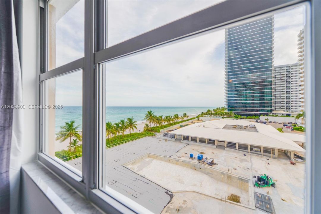 For Rent: $4,200 (3 beds, 2 baths, 1740 Square Feet)