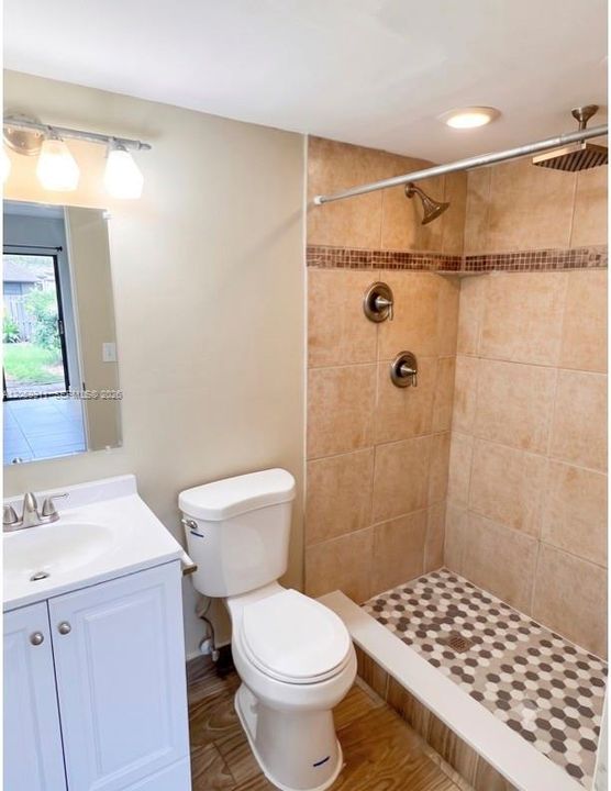 For Rent: $2,100 (2 beds, 2 baths, 1100 Square Feet)