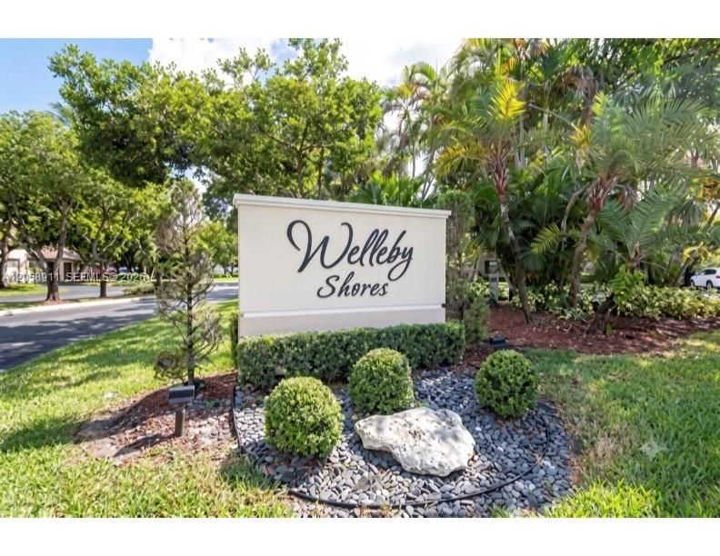 For Rent: $2,100 (2 beds, 2 baths, 1100 Square Feet)