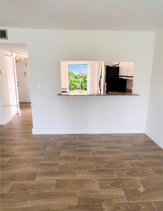Dining area overlooking the kitchen