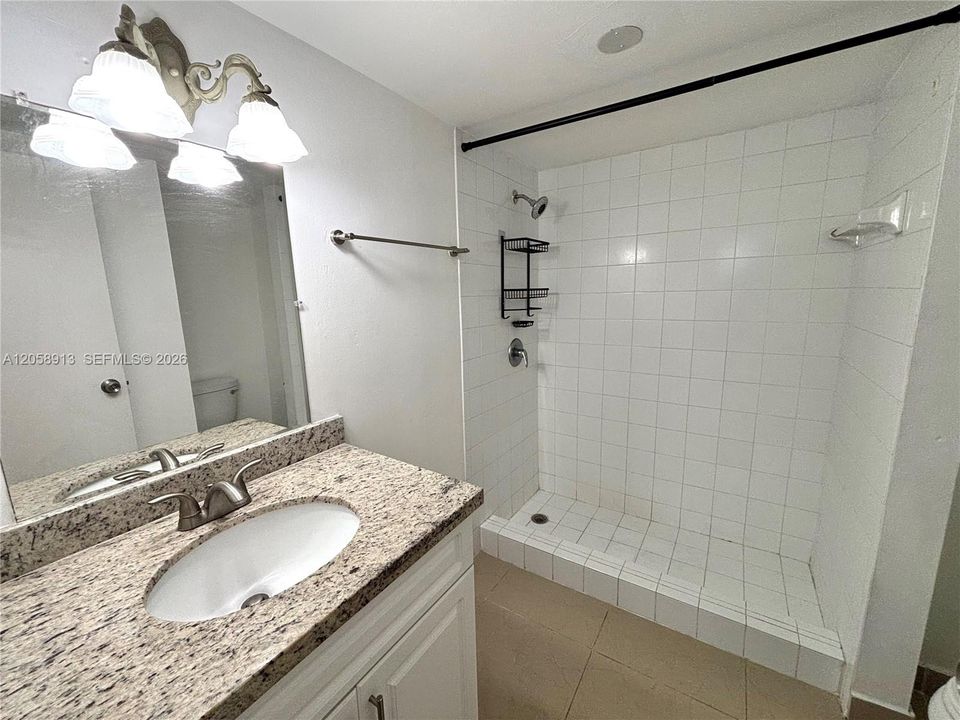В аренду: $1,800 (1 спален, 1 ванн, 772 Квадратных фут)