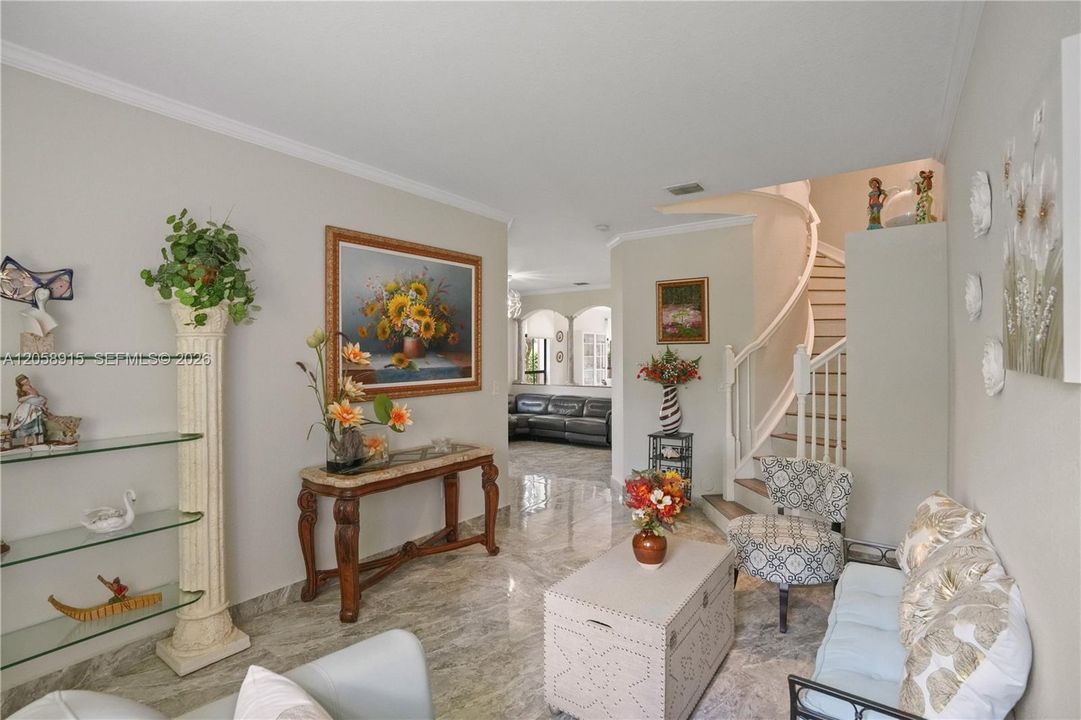 For Sale: $639,900 (3 beds, 2 baths, 1854 Square Feet)