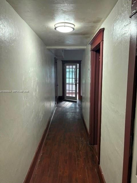 В аренду: $1,850 (2 спален, 1 ванн, 700 Квадратных фут)