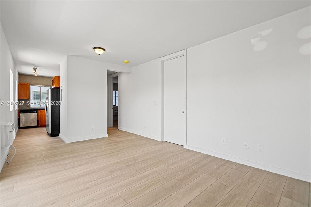 В аренду: $2,600 (2 спален, 2 ванн, 900 Квадратных фут)