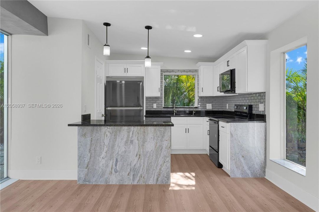 For Sale: $535,000 (3 beds, 2 baths, 1268 Square Feet)